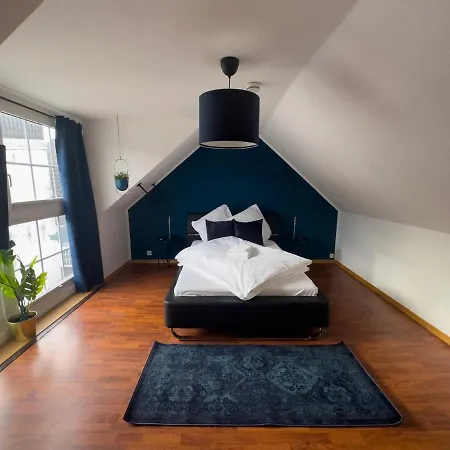 Apartamento Design Naehe Uni *